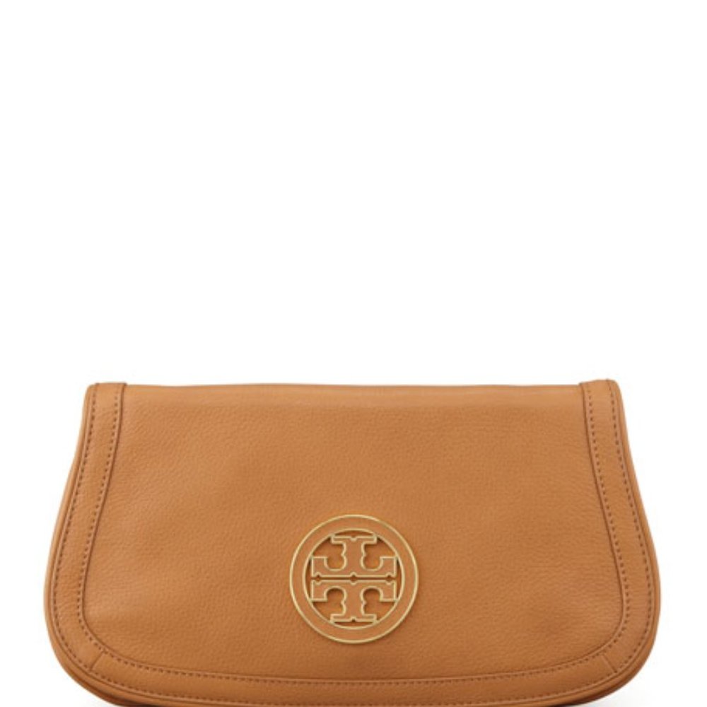 Tory Burch Amanda Logo Clutch